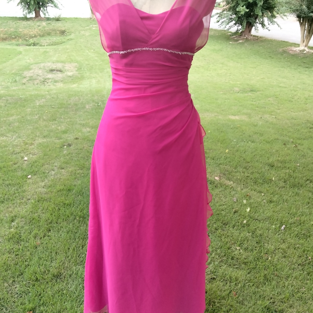 Da Vinci formal after 5 dress
